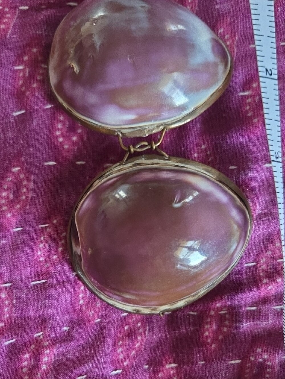 Purple Vintage Shell Coin Brass Purse - Picture 7 of 7